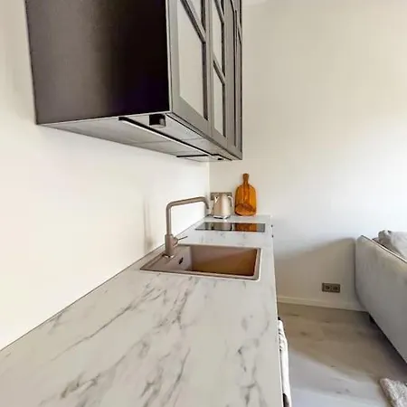 Lumignon Centre With Free Parking Spot Appartement *