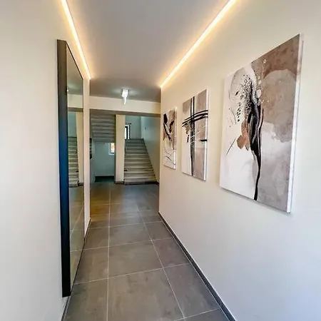 Appartement Lumignon Centre With Free Parking Spot *